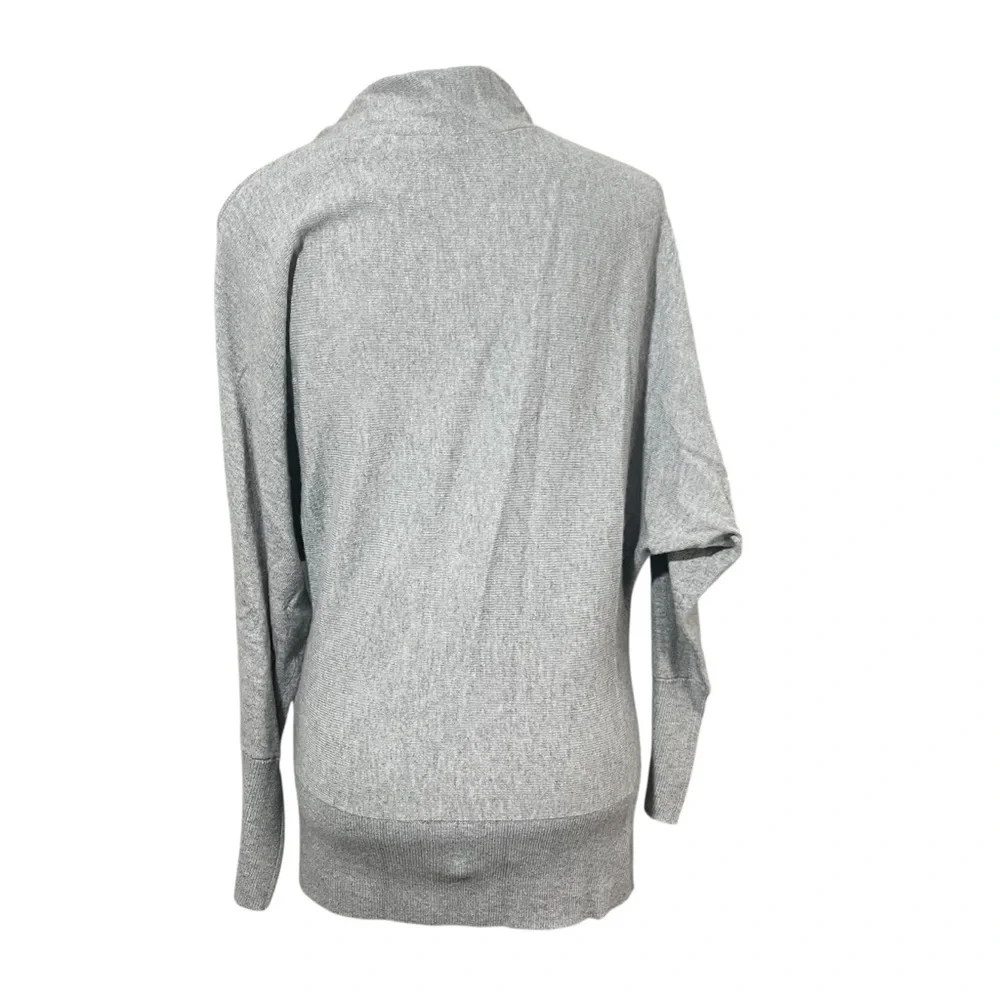 Club Monaco Cashmere/Wool blend Gray Sweater with Bow Detail Size Small